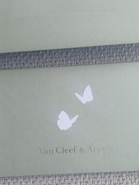 Van Cleef & Arpels 2 Mint Green Note Card with White Butterflies